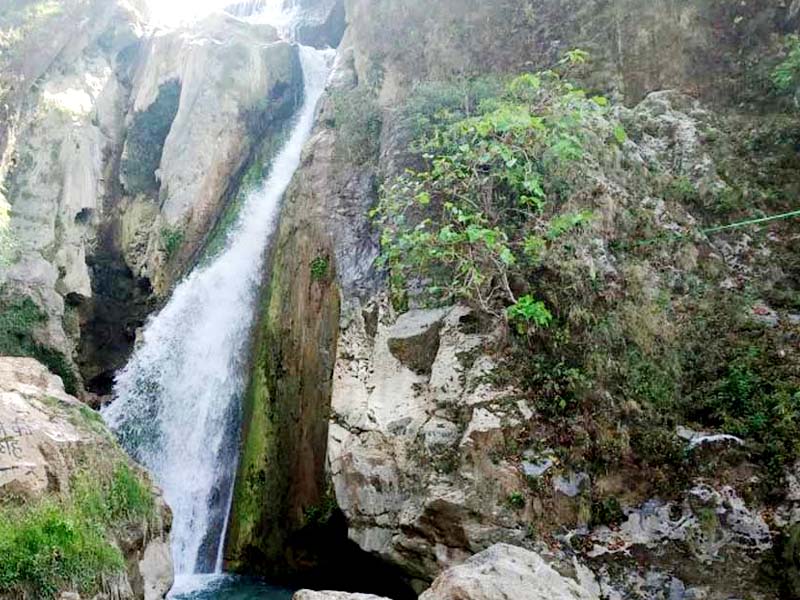 Bhatta Fall