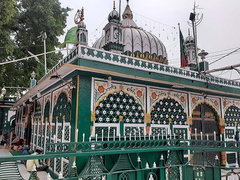 Piran Kaliyar Sharif