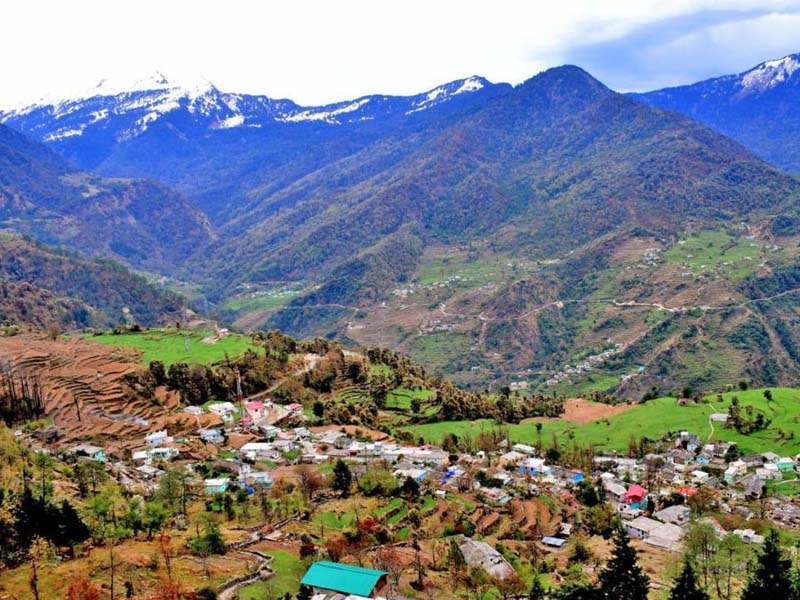 Sari Village